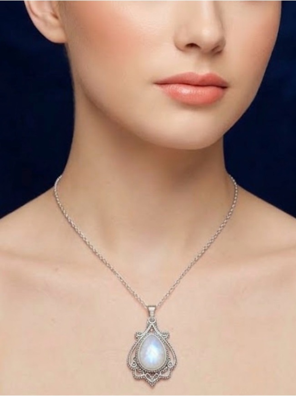 Sterling Silver Rainbow Moonstone Pendant Necklace